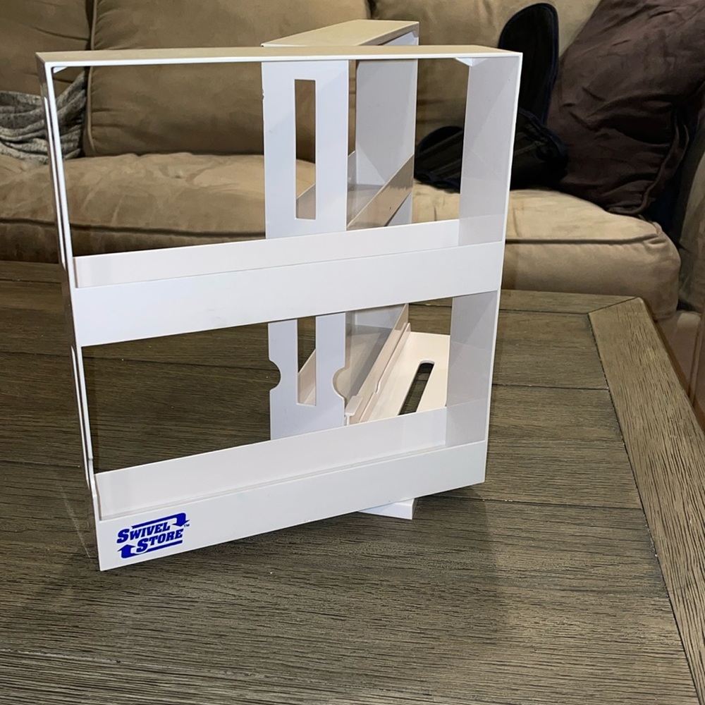 Swivel Store spice rack holder